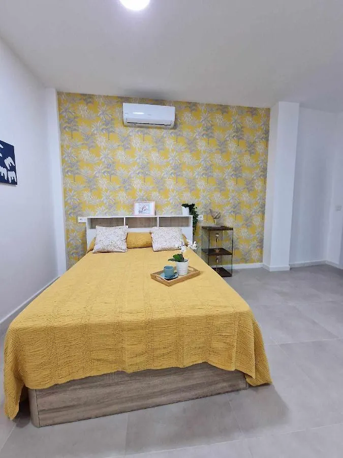 아파트 Moderno Apartamento 3 En Calle Marmoles 말라가