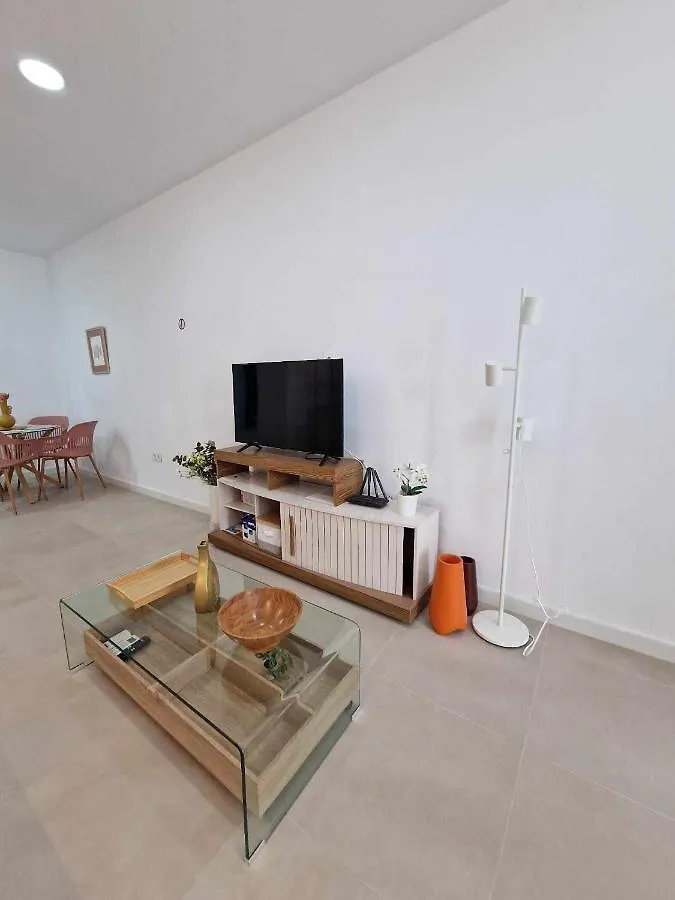 Moderno Apartamento 3 En Calle Marmoles 말라가 아파트